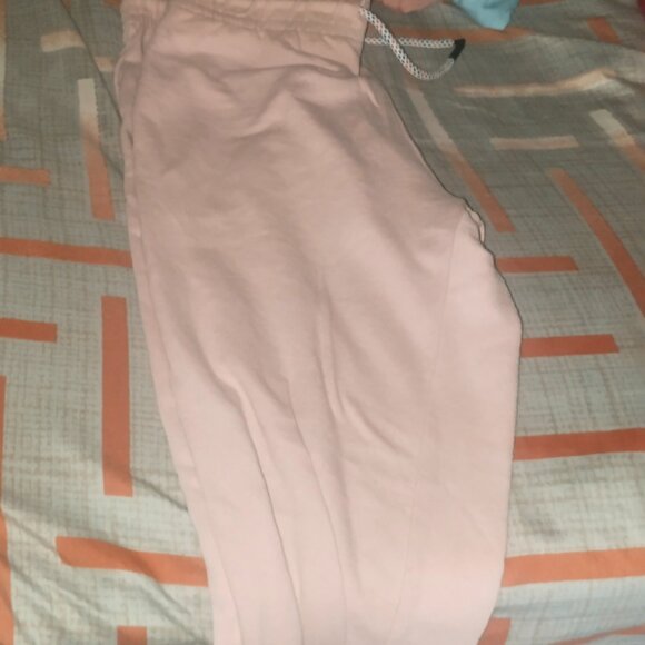 Brand - Picture 6 of 7